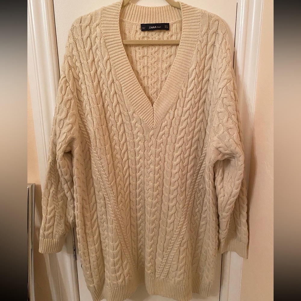 Zara Cream Long Sweater Dress M